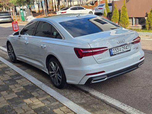 Audi A6 45 TFSI Quattro Premium — пробег 25 000 км — фото 5 из 5