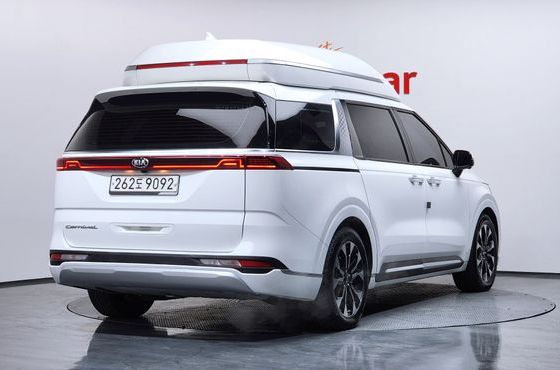 Kia Carnival Gasoline 7-Seater Hi-Limousine Signature — пробег 109 696 км — фото 2 из 5
