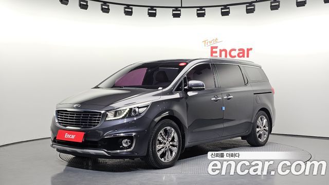 Kia Carnival 9-seater Prestige — пробег 99 220 км — фото 1 из 5