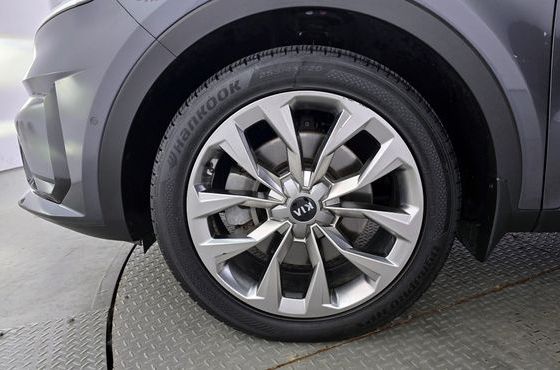 Kia Sorento Gasoline 2.5T 2WD Signature — пробег 57 739 км — фото 5 из 5