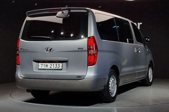 Hyundai Starex 11-Seater Wagon HVX VIP PACK — пробег 145 291 км — фото 2 из 5