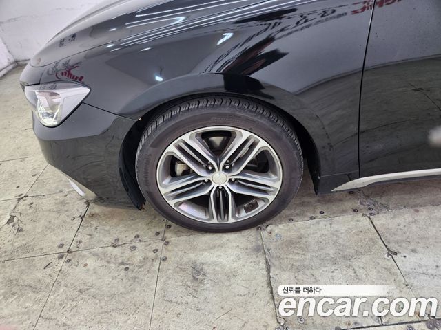 Hyundai Grandeur 3.0 Premium — пробег 215 000 км — фото 4 из 5