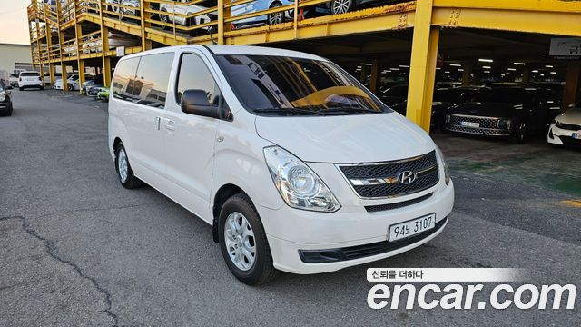 Hyundai Starex 3-Seater VAN CVX Deluxe — пробег 70 655 км — фото 2 из 5