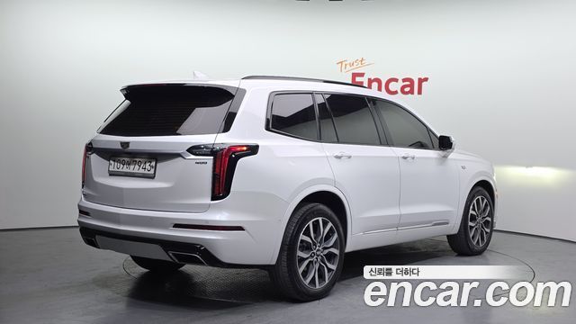 Cadillac XT6 из Кореи Encar