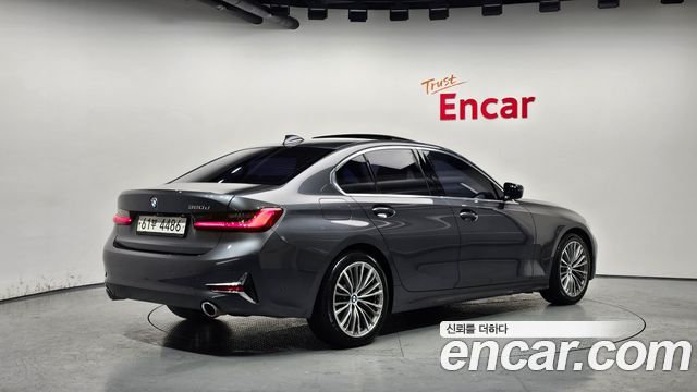 BMW 3-Series из Кореи Encar