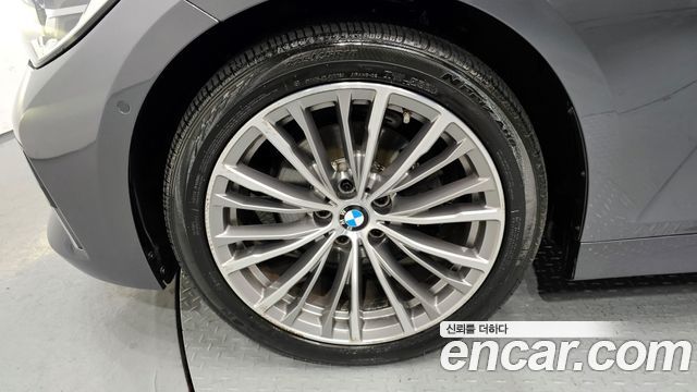 BMW 3-Series из Кореи Encar