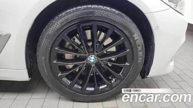 BMW 5-Series 530i xDrive Luxury Plus — пробег 73 834 км — фото 5 из 5