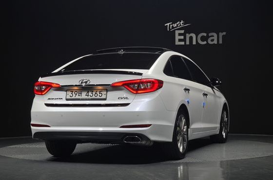 Hyundai Sonata 2.0 Smart — пробег 114 327 км — фото 2 из 5