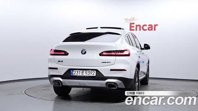 BMW X4 xDrive20i xLine — пробег 29 203 км — фото 4 из 5