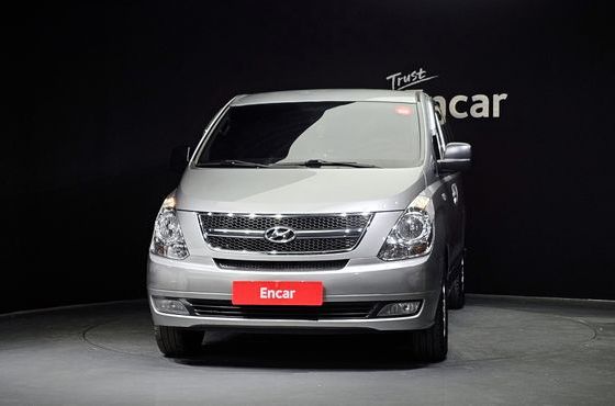 Hyundai Starex 12-Seater Wagon CVX Premium — пробег 222 527 км — фото 3 из 5