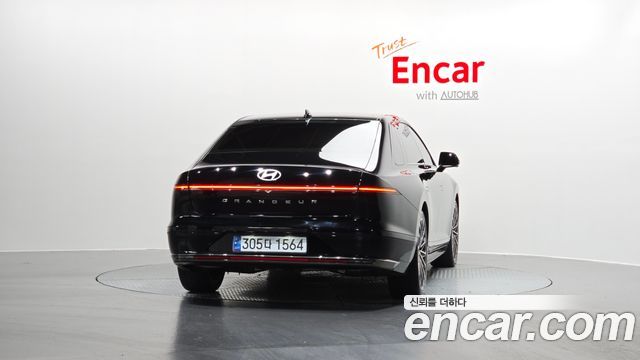 Hyundai Grandeur 3,5 Gasoline 4WD Calligraphy — пробег 58 170 км — фото 4 из 5
