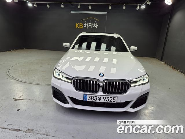 BMW 5-Series 530i M Sport Package — пробег 66 550 км — фото 2 из 5