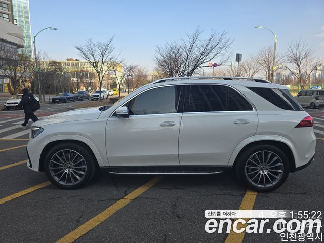 Mercedes-Benz GLE-Class GLE450 4MATIC — пробег 6 800 км — фото 5 из 5