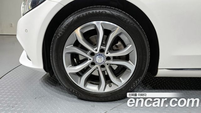 Mercedes-Benz C-Class из Кореи Encar