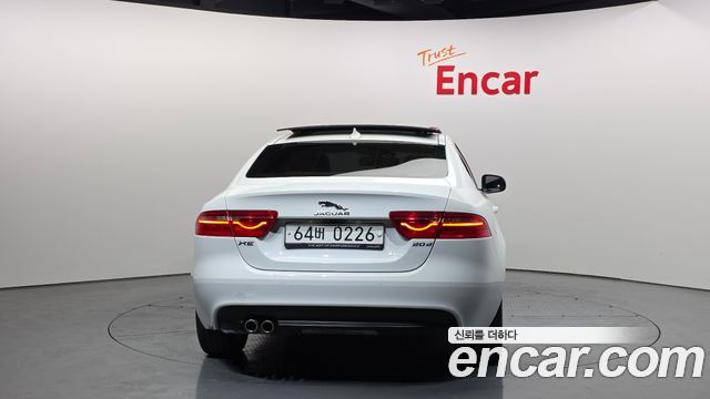 Jaguar XE из Кореи Encar