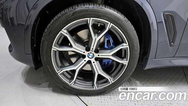 BMW X5 xDrive 30d M Sport — пробег 100 891 км — фото 5 из 5