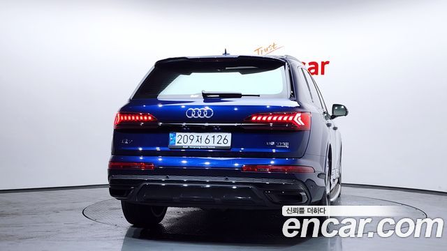 Audi Q7 55 TFSI Quattro Premium — пробег 53 212 км — фото 4 из 5