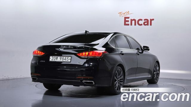 Hyundai Genesis из Кореи Encar