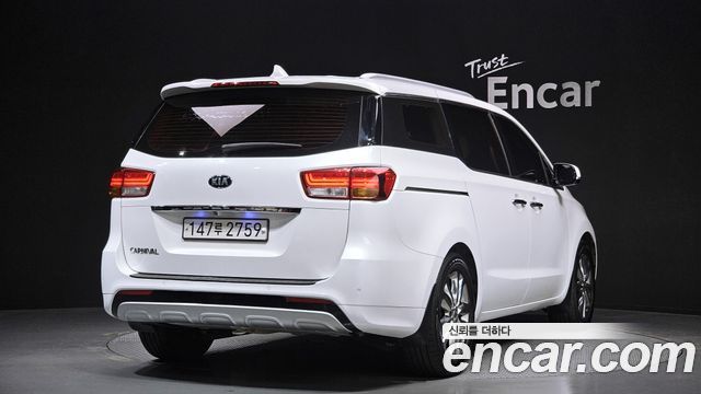 Kia Carnival 9-seater Prestige — пробег 114 091 км — фото 2 из 5
