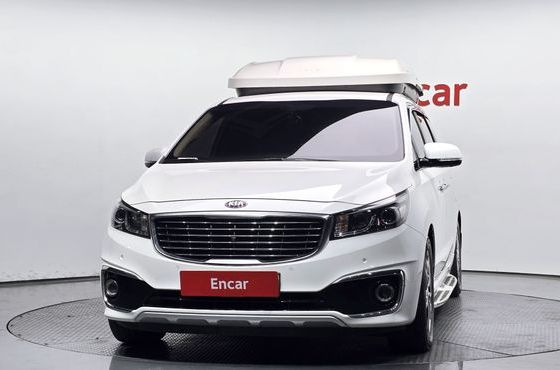 Kia Carnival 7-seater Limousine President — пробег 127 341 км — фото 3 из 5