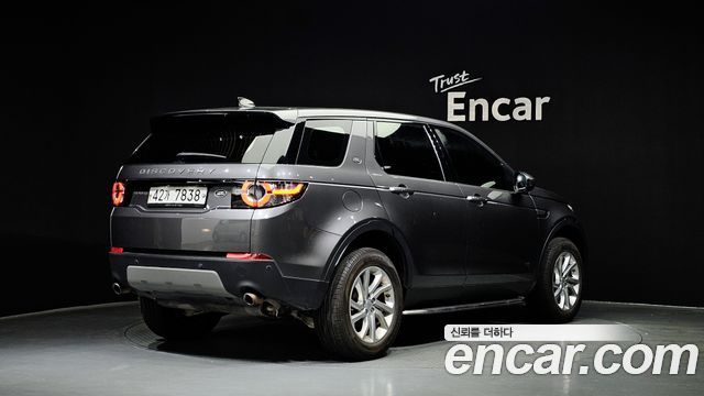 Land Rover Discovery Sport 2.0 TD4 SE (150PS) — пробег 170 759 км — фото 2 из 5
