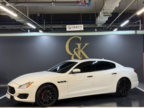Maserati Quattroporte S Q4 3.0 V6 Gransport — пробег 28 600 км — фото 2 из 5