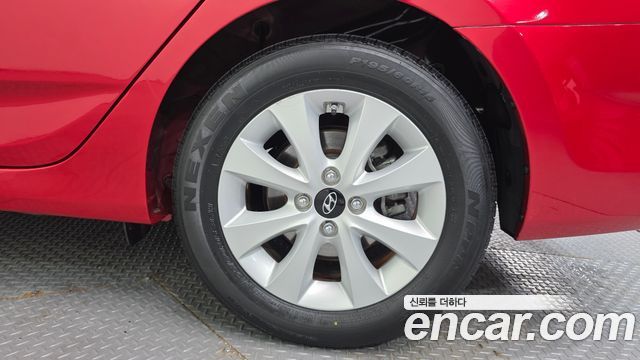 Hyundai Accent из Кореи Encar