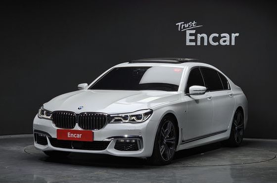 BMW 7-Series 740Li xDrive M Sport Package — пробег 56 304 км — фото 1 из 5