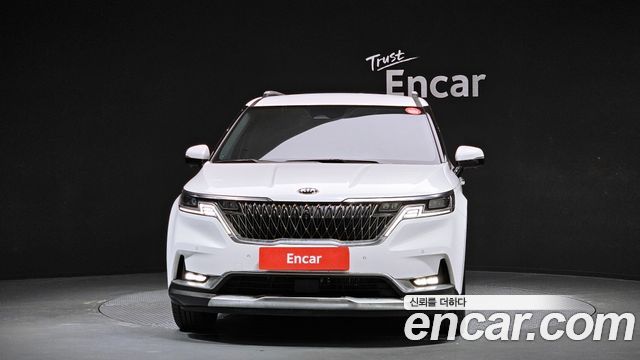 Kia Carnival 9-Seater Signature — пробег 139 845 км — фото 3 из 5