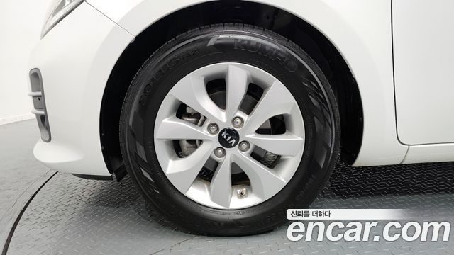 Kia pride из Кореи Encar
