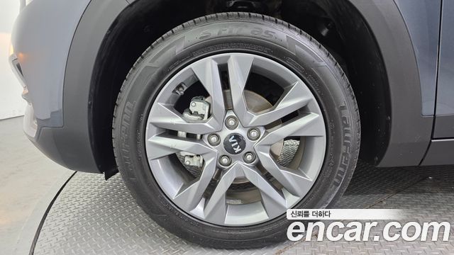 Kia Seltos из Кореи Encar
