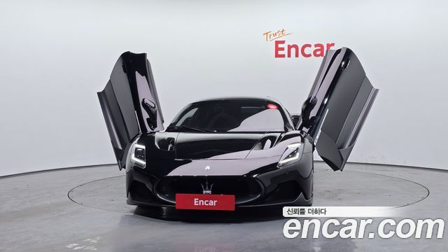Maserati MC20 из Кореи Encar