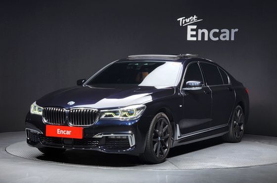BMW 7-Series 740Li xDrive M Sport Package — пробег 135 958 км — фото 1 из 5