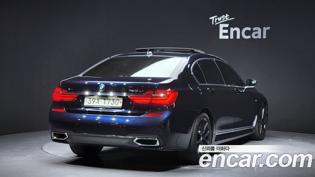 BMW 7-Series 740Li xDrive M Sport Package — пробег 135 958 км — фото 2 из 5