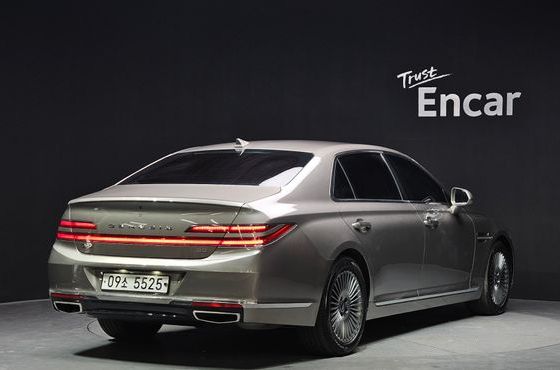 Genesis G90 3.8 Luxury — пробег 27 301 км — фото 2 из 5