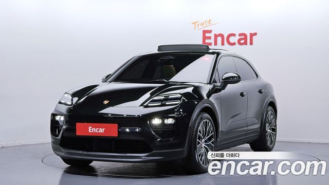 Porsche Macan Base 4 — пробег 14 365 км — фото 1 из 5