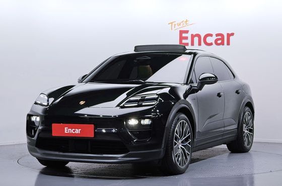 Porsche Macan Base 4 — пробег 14 365 км — фото 1 из 5