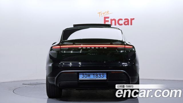 Porsche Macan Base 4 — пробег 14 365 км — фото 4 из 5