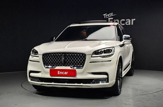 Lincoln Aviator 3.0 Black Label AWD — пробег 73 891 км — фото 3 из 5