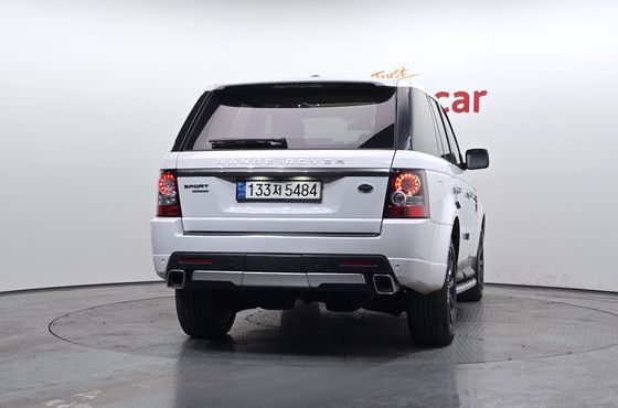 Land Rover Range Rover Sport 3.0 SDV6 — пробег 158 530 км — фото 4 из 5