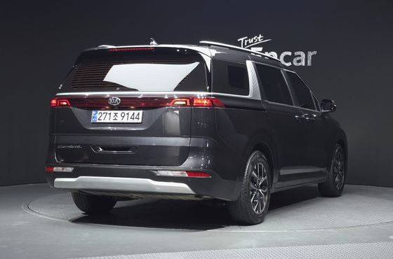 Kia Carnival 9-Seater Prestige — пробег 163 535 км — фото 2 из 5