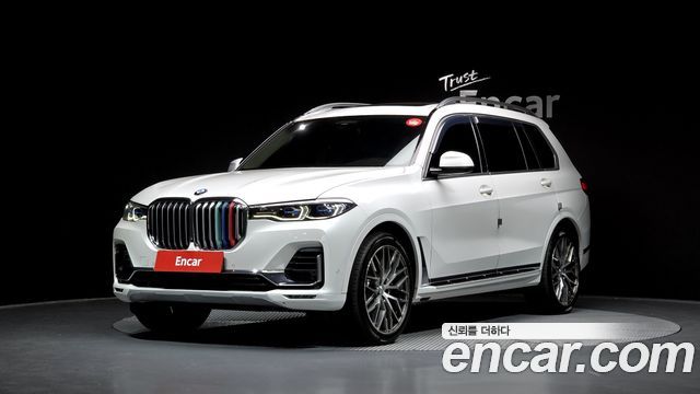 BMW X7 xDrive 40d Design Pure Excellence 7-Seater — пробег 92 344 км — фото 1 из 5