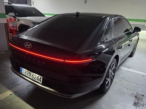 Hyundai Grandeur Premium — пробег 1 100 км — фото 3 из 5