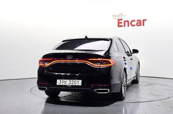 Hyundai Grandeur 2.4 Premium Special — пробег 149 234 км — фото 4 из 5