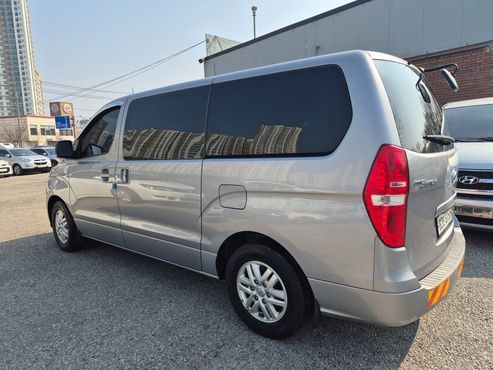 Hyundai Starex Van 3-Seater Smart — пробег 154 767 км — фото 4 из 5