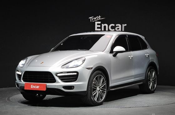 Porsche Cayenne 4.8 S 958 — пробег 151 608 км — фото 1 из 5