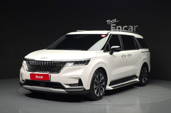 Kia Carnival 9-Seater Prestige — пробег 93 221 км — фото 1 из 5