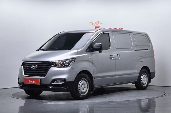 Hyundai Starex Van 3-Seater Style — пробег 80 103 км — фото 1 из 5