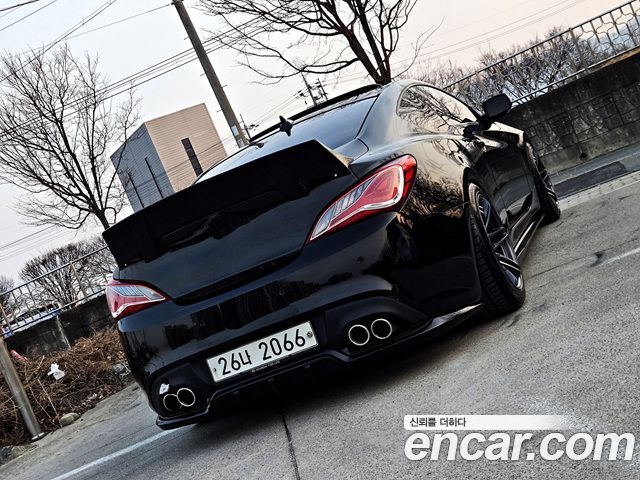 Hyundai Genesis из Кореи Encar