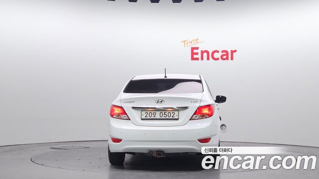 Hyundai Accent 1.4 VVT Modern — пробег 177 787 км — фото 4 из 5